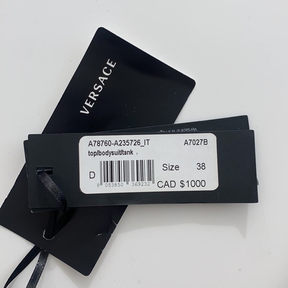 Versace crop top. Size 38! Brand new - Picture 3 of 3